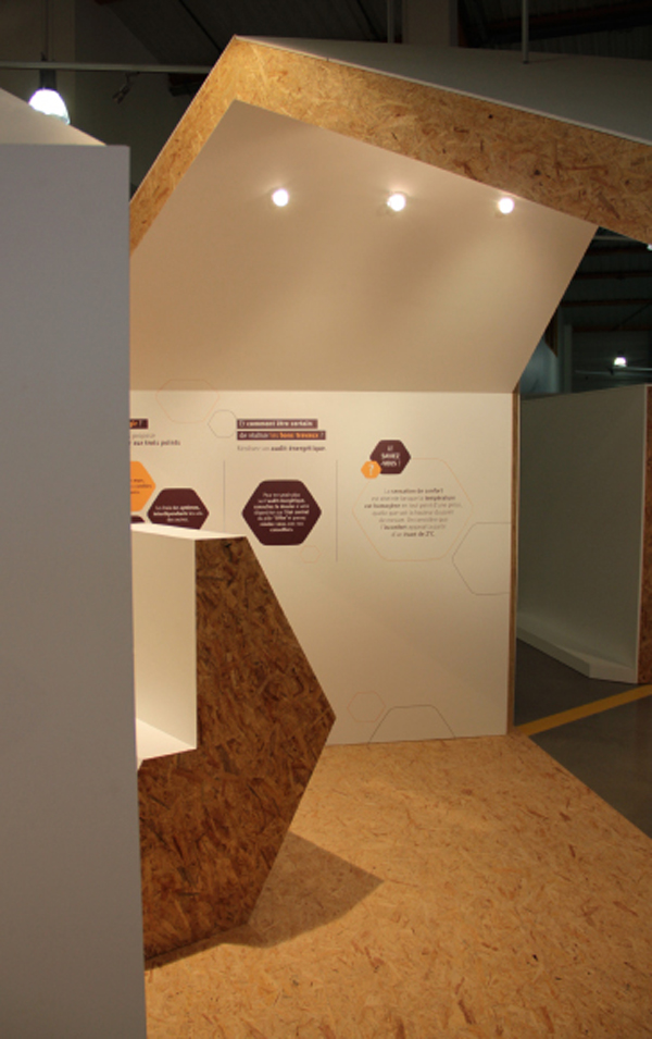 Scénographie et design graphique du mobilier